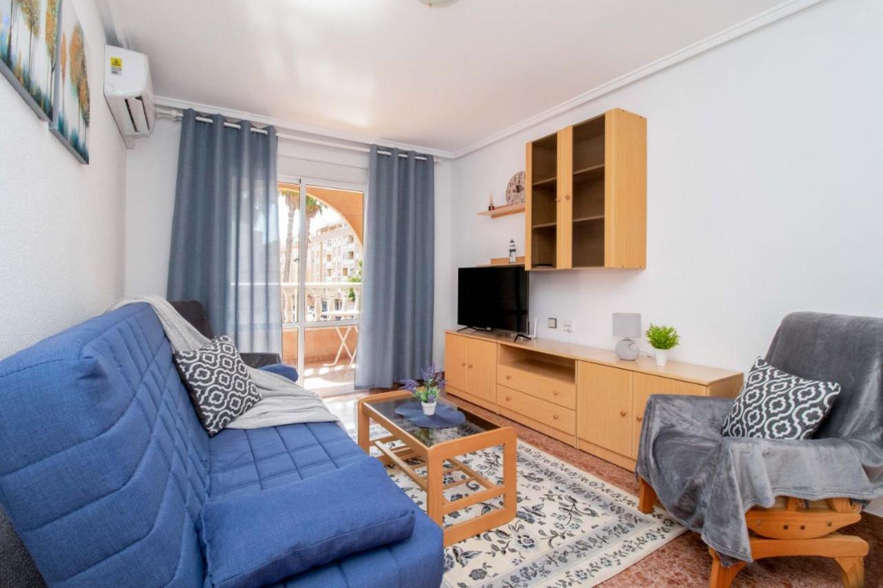 Apartamentos Villa Madrid Torrevieja Buitenkant foto
