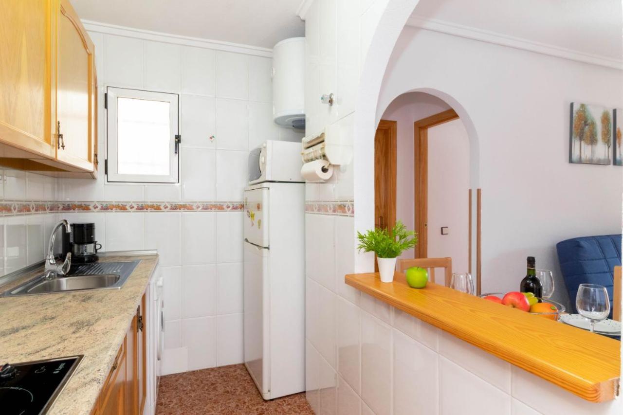 Apartamentos Villa Madrid Torrevieja Buitenkant foto